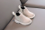 jasne buty zimowe dla dziecka