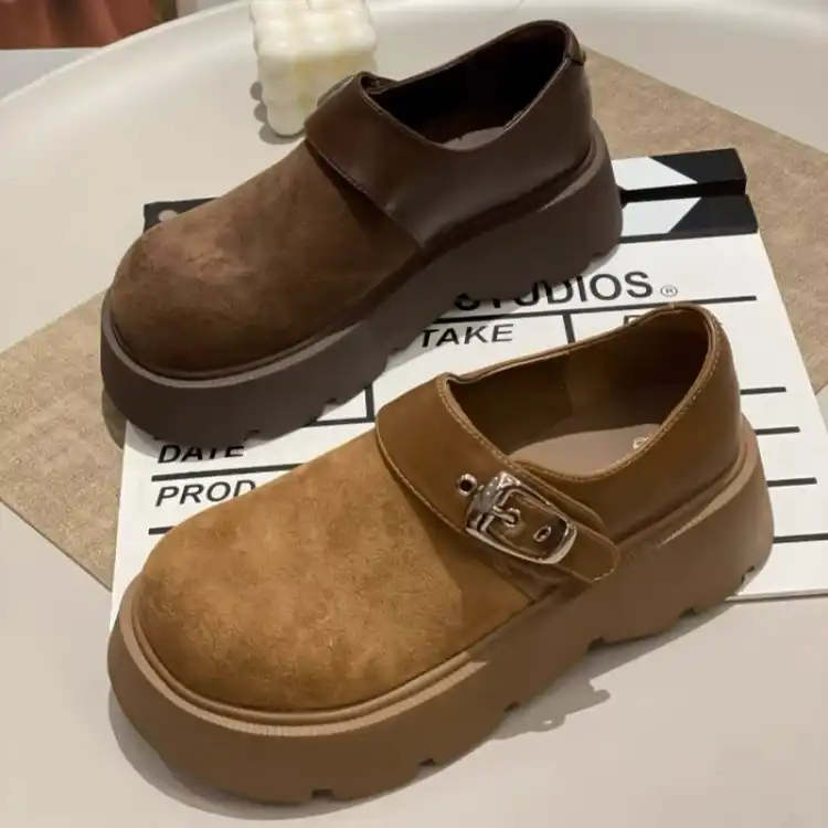 Unikalny design w stylu Mary Jane z paskiem i sprzączką doda charakteru Twoim stylizacjom.